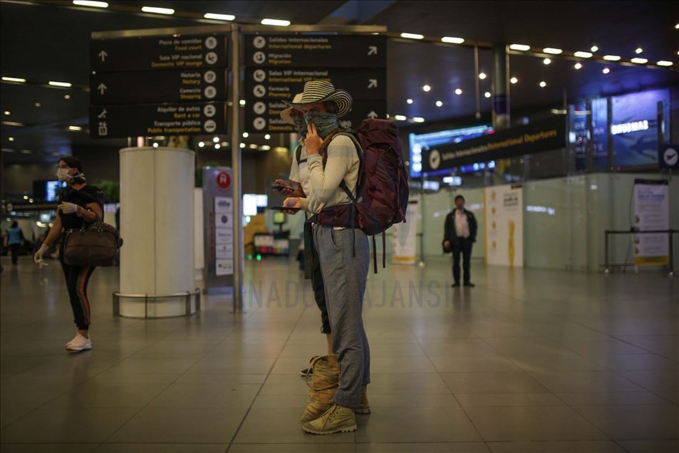 Colombia: extranjeros y locales atrapados en el aeropuerto de Bogotá por cancelación de vuelos