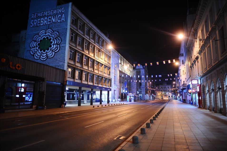 Mjere protiv širenja zaraze koronavirusa: Puste ulice Sarajeva, građani smanjili kretanje