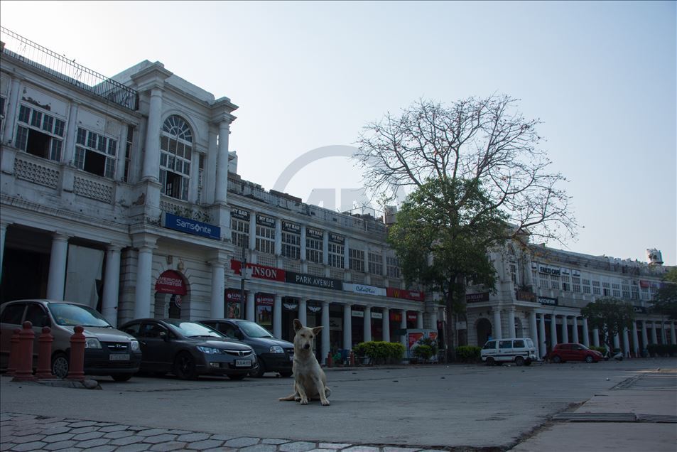 Hindistan'da sokağa çıkma yasağı