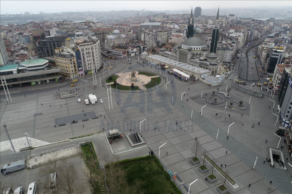 İstanbul'un meydanları havadan görüntülendi