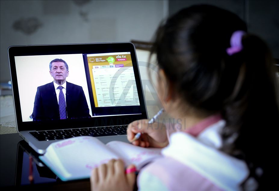Turkey: Online education starts amid COVID-19 outbreak

