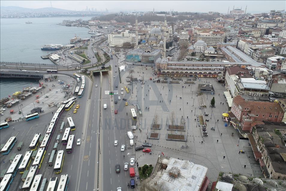 İstanbul'un meydanları havadan görüntülendi