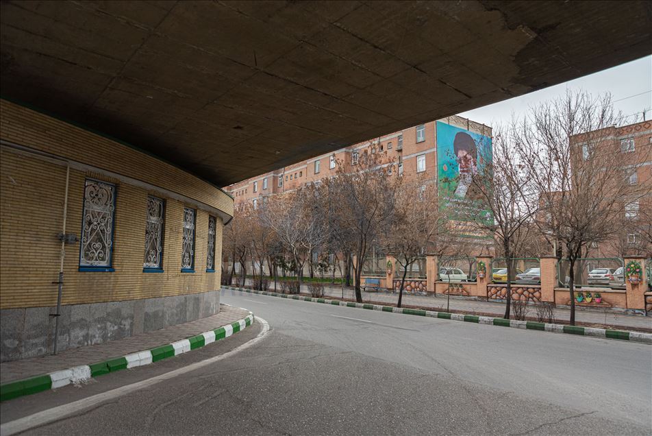 İran'ın Tebriz şehri koronavirüs nedeniyle "hayalet kent"e döndü