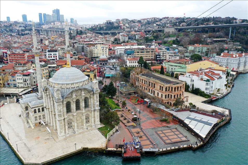 İstanbul'un meydanları havadan görüntülendi