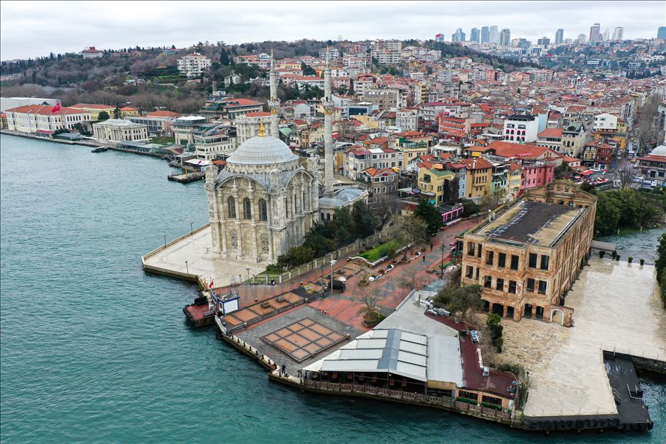 İstanbul'un meydanları havadan görüntülendi