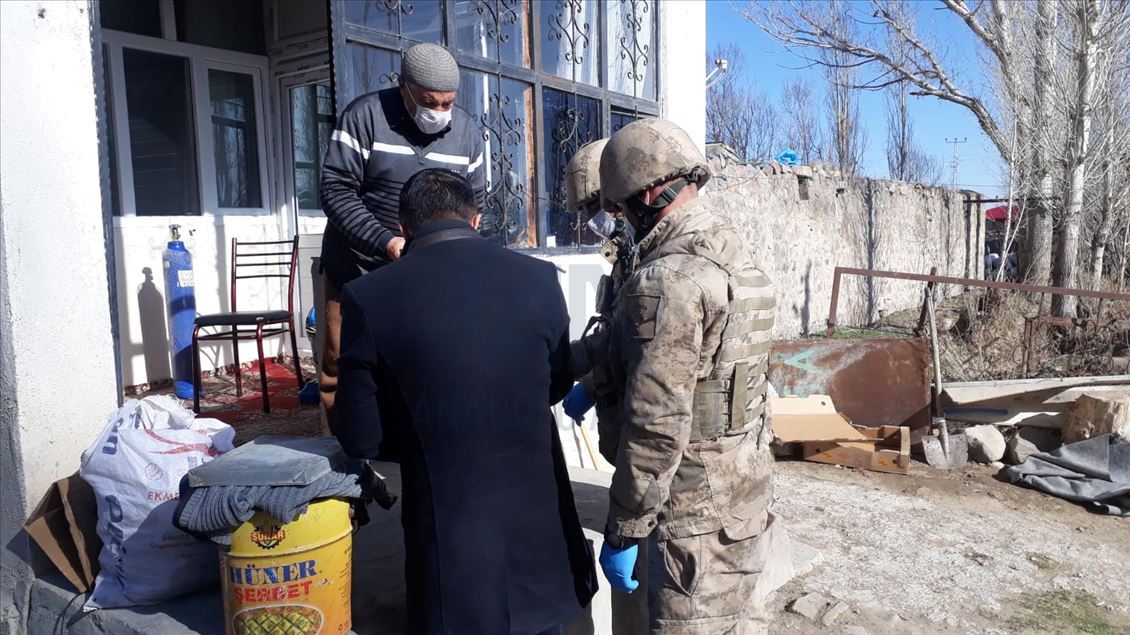 Oksijen tüpü biten KOAH hastasının imdadına "Vefa Sosyal Destek Grubu" yetişti