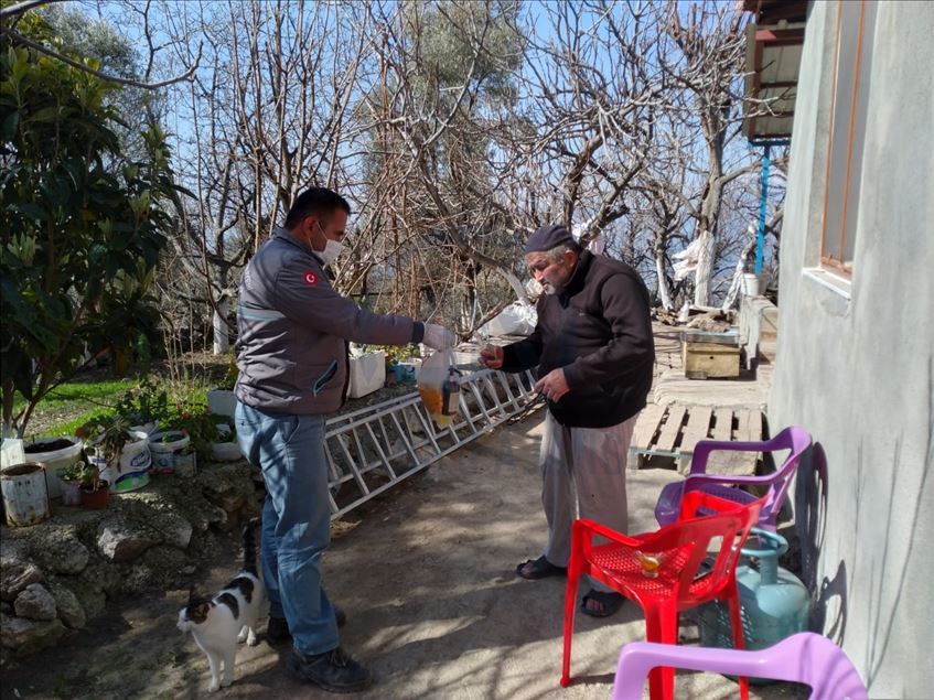 Muğla'da "Vefa Koordinasyon Grubu" ihtiyaçları karşılıyor