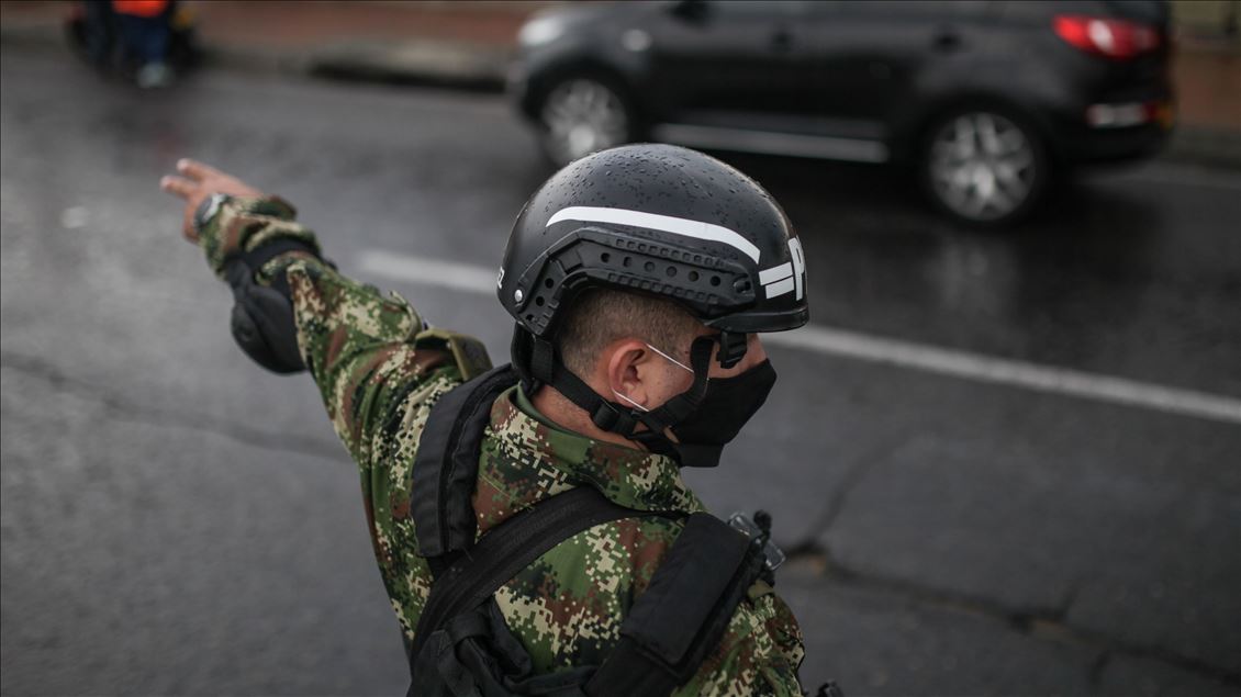 Lockdown begins in Colombia amid protests, looting