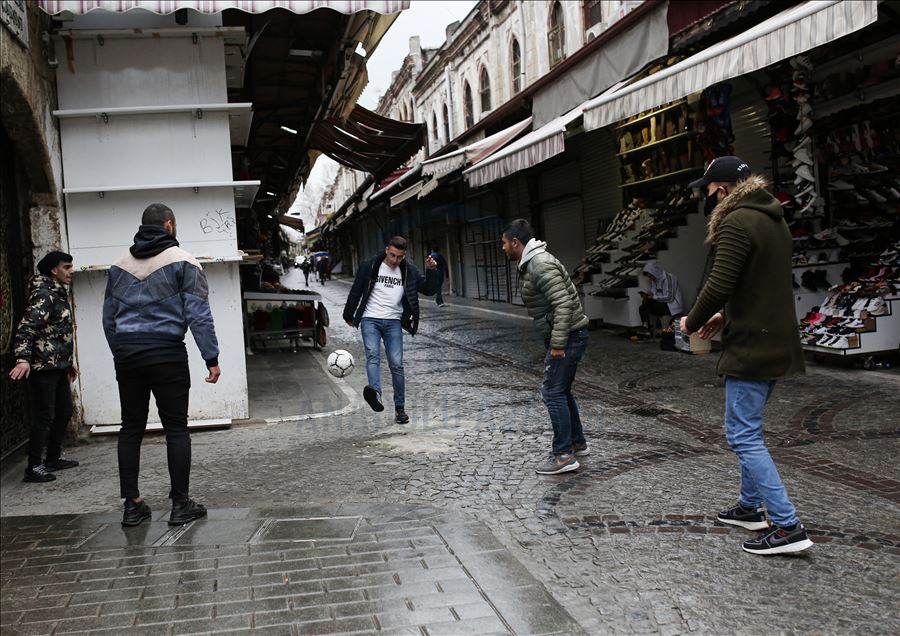 Historical and touristic places in Istanbul remain quite due to coronavirus pandemic