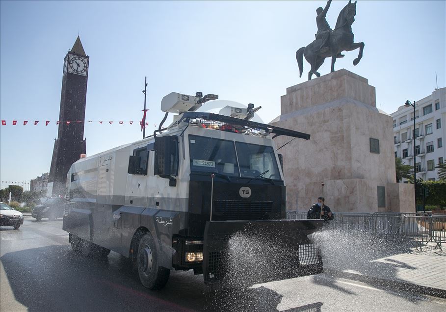 كورونا.. "الداخلية التونسية" تعقم مدن وشوارع العاصمة