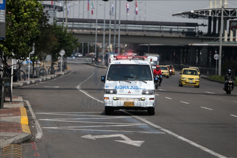 Colombia: Equipos de emergencias médicas trabajan arduamente para ayudar a las personas con COVID-19