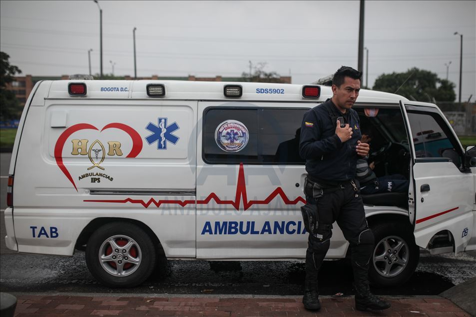 Colombia: Equipos de emergencias médicas trabajan arduamente para ayudar a las personas con COVID-19