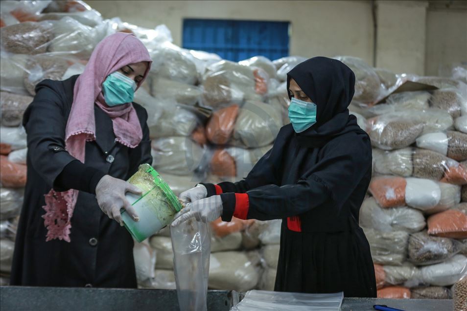 غزة... آلية جديدة لـ"أونروا" لتوزيع المساعدات خشية من "كورونا"
