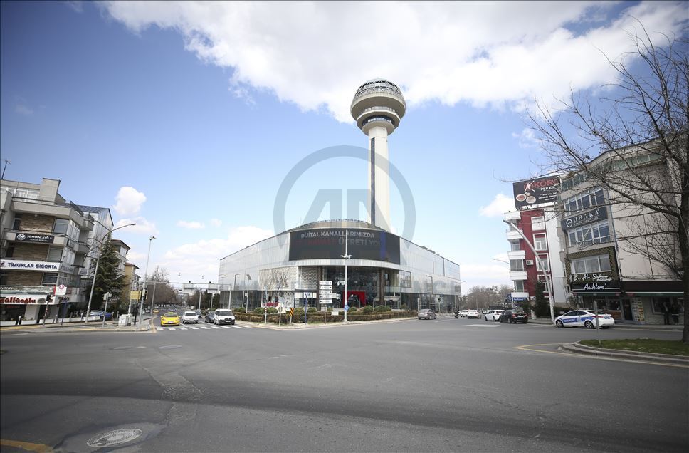 "Türkiye'nin Meydanları"nda "koronavirüs sessizliği"