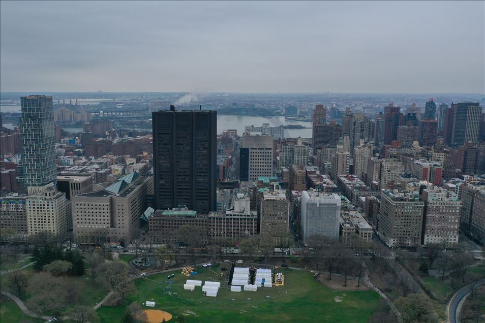Emergency field hospital built in Central Park