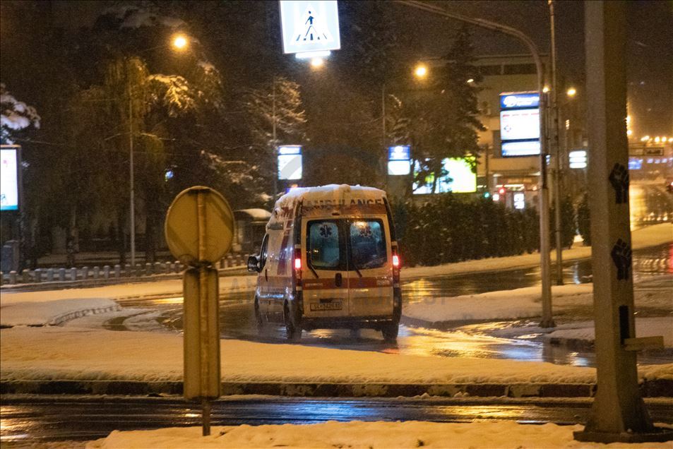 Скопје за време на полицискиот час