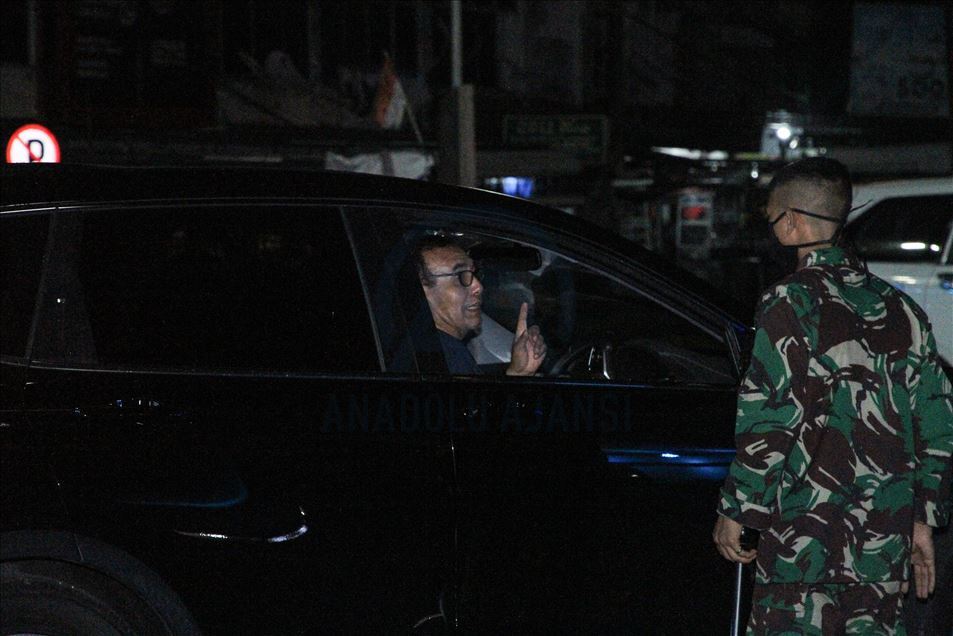 Pemberlakuan jam malam guna mencegah penyebaran COVID-19 di Aceh