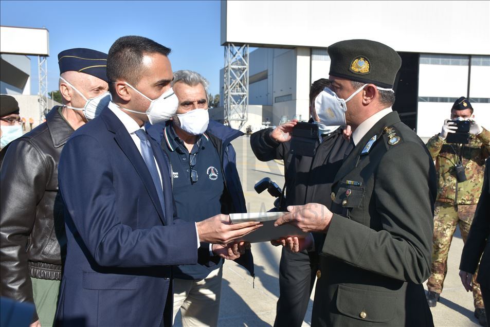 بعد إسبانيا.. طائرة المساعدات التركية تصل إيطاليا