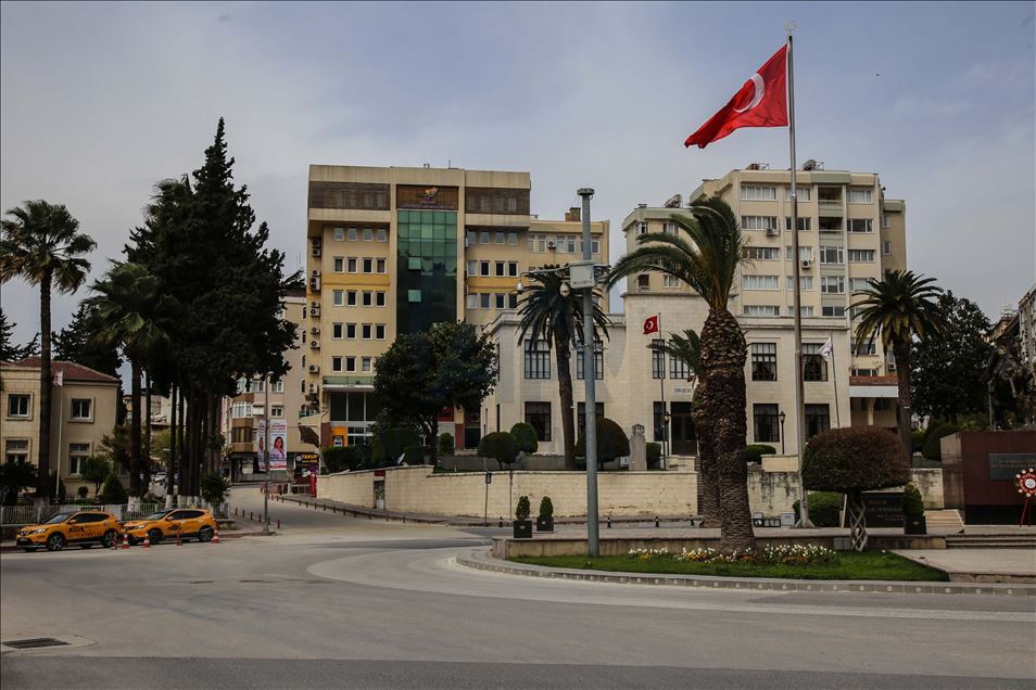 Yurt genelinde "evde kal" çağrısına büyük oranda uyuluyor