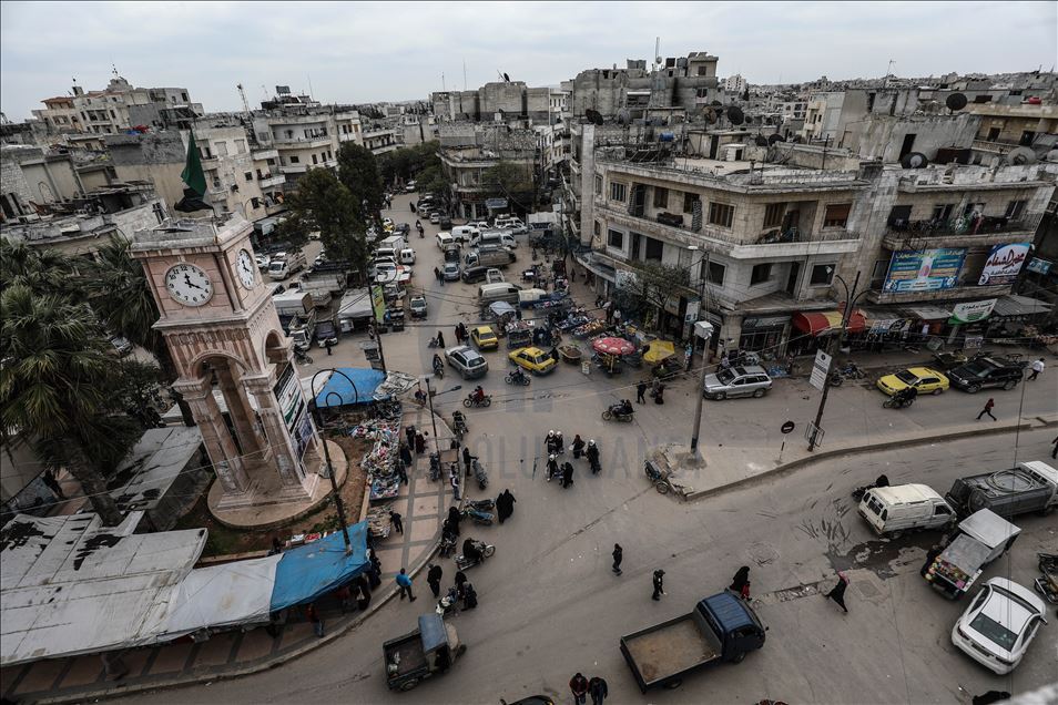إدلب.. 73 ألف سوري يعودون لمناطقهم منذ "اتفاق 6 مارس"
