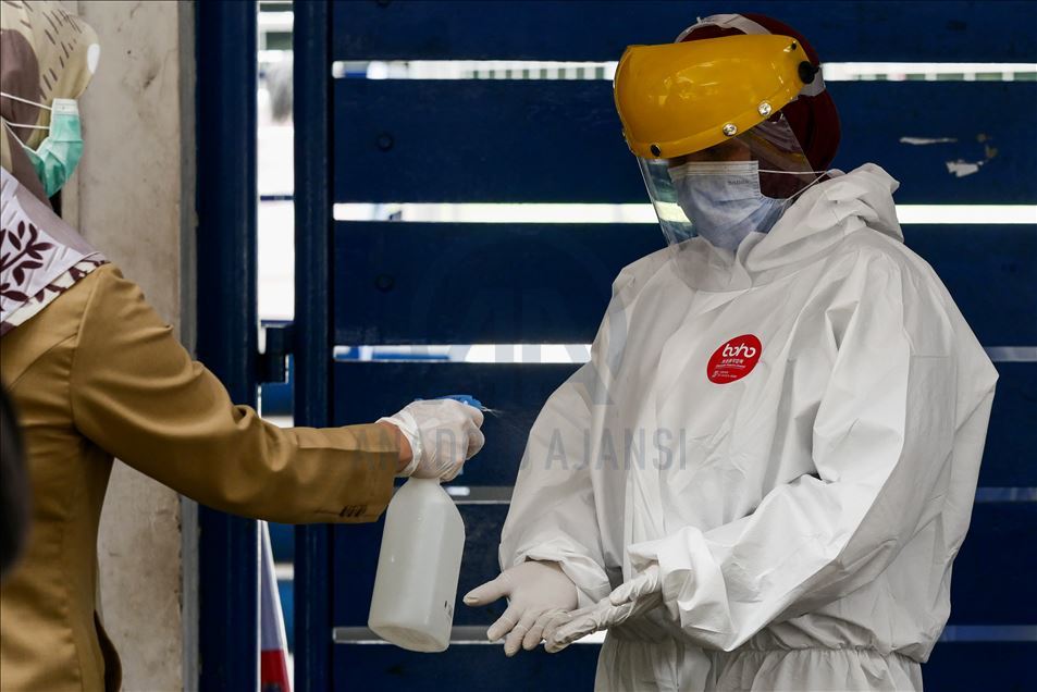 Endonezya'da hızlı test merkezleri kuruldu