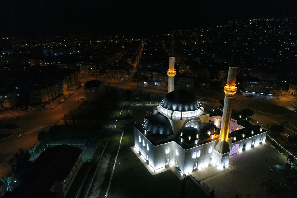 Coronavirus quietness in mosques on Lailat al-Barat in Turkey's Antalya