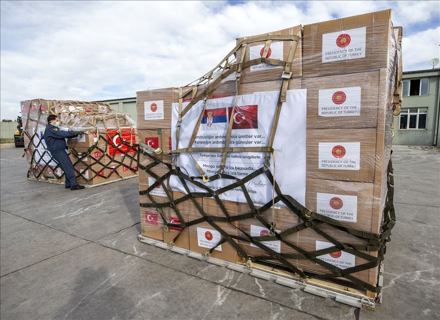 ارسال کمک‌های پزشکی ترکیه به کشورهای حوزه بالکان برای مقابله با کرونا