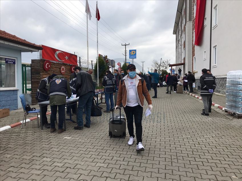 Sakarya'da gözetim süresi dolan 228 kişi evlerine gönderiliyor