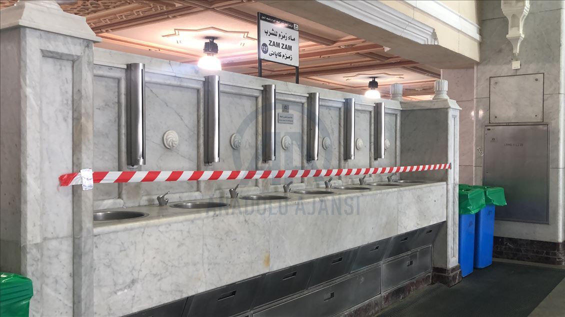 Nezapamćeni prizori iz Mekke: Prostor oko Kabe potpuno prazan