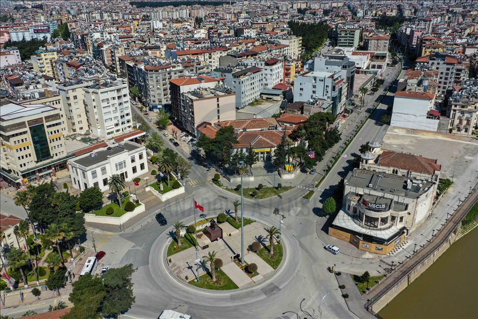 Turqi, rrugët e kryeqytetit të boshatisura gjatë orës policore