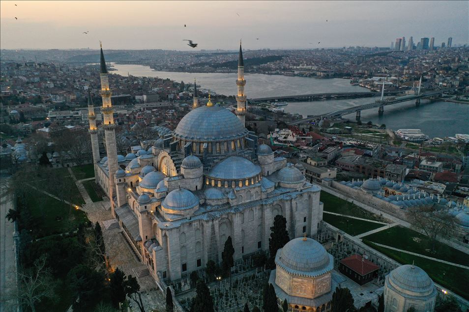 İstanbul'da "koronavirüs sessizliği"