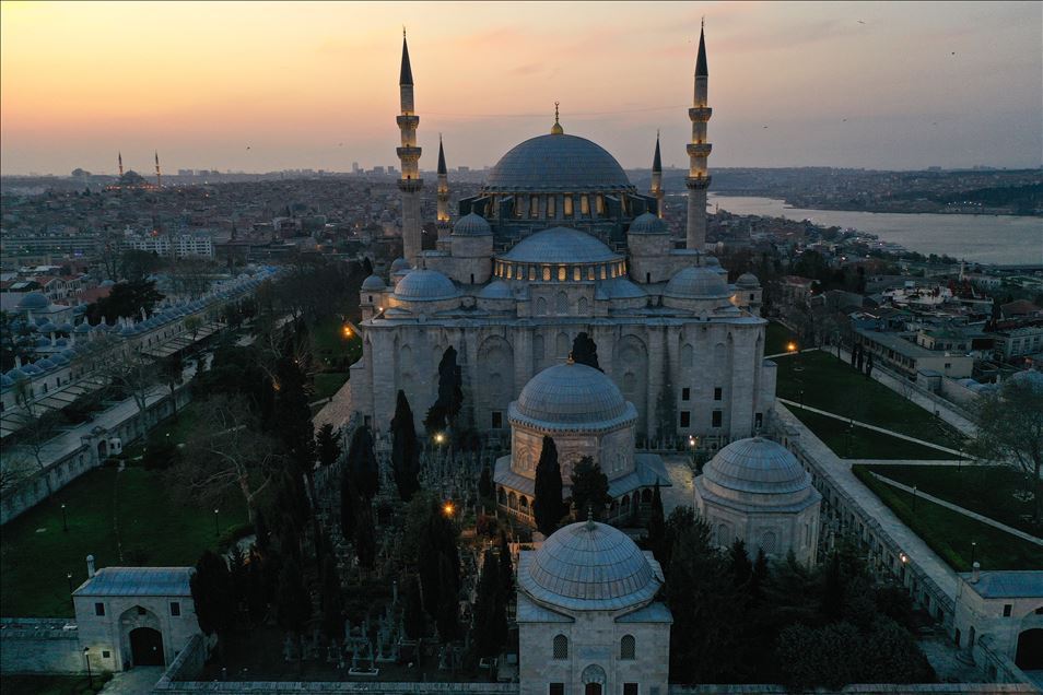 İstanbul'da "koronavirüs sessizliği"