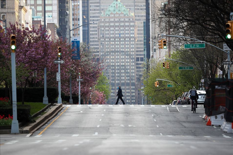 New York sokaklarında Kovid-19 sessizliği