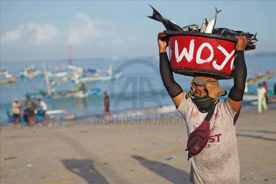 La vida de los pescadores en medio del brote de coronavirus en Bali