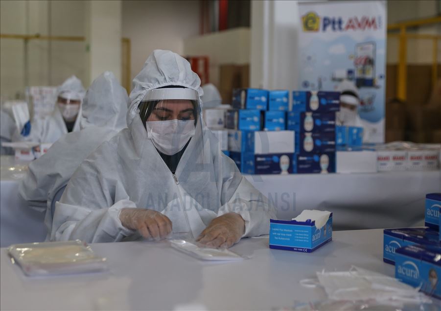 PTT, evde emekli maaşı ve yardım ödemeleri kapsamında 8,4 milyon işlem gerçekleştirdi
