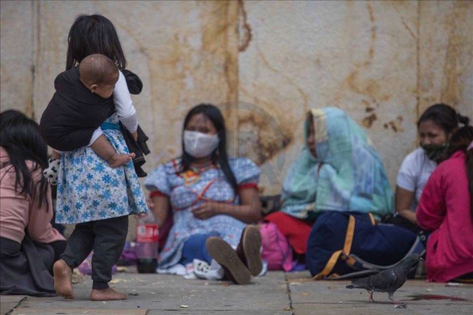 La lucha diaria de comunidades indígenas sin hogar durante la cuarentena por COVID-19 en Bogotá