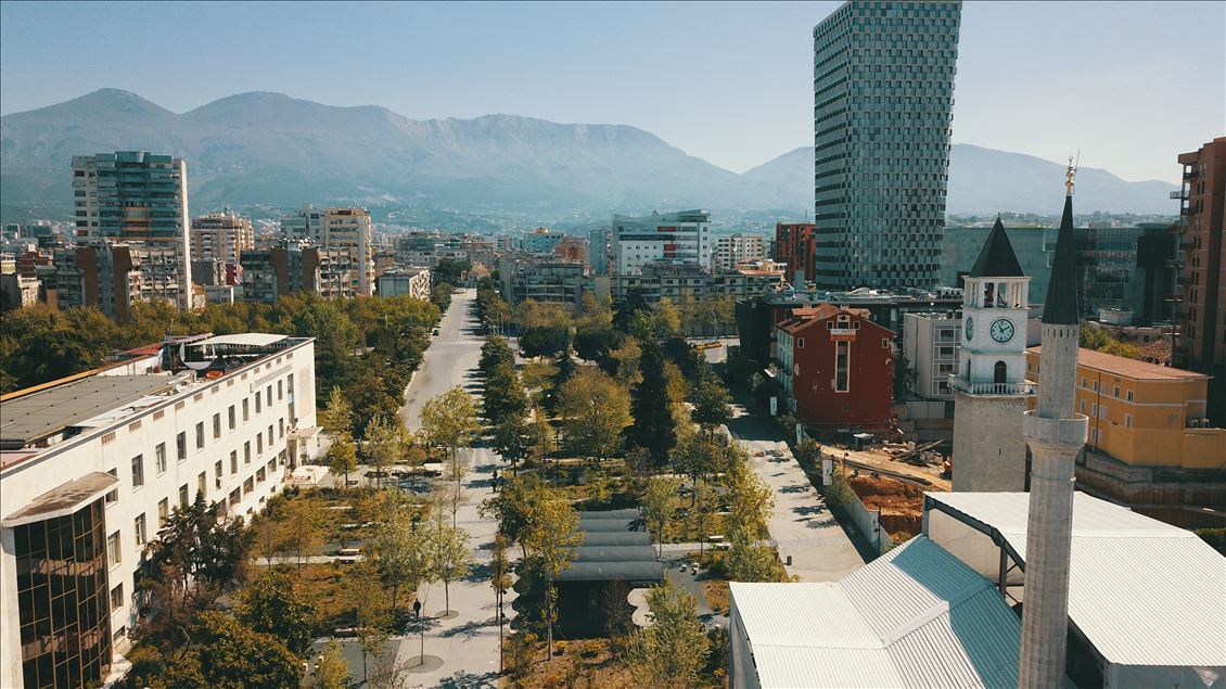 Masat kundër COVID-19, rrugët e Tiranës të boshatisura 
