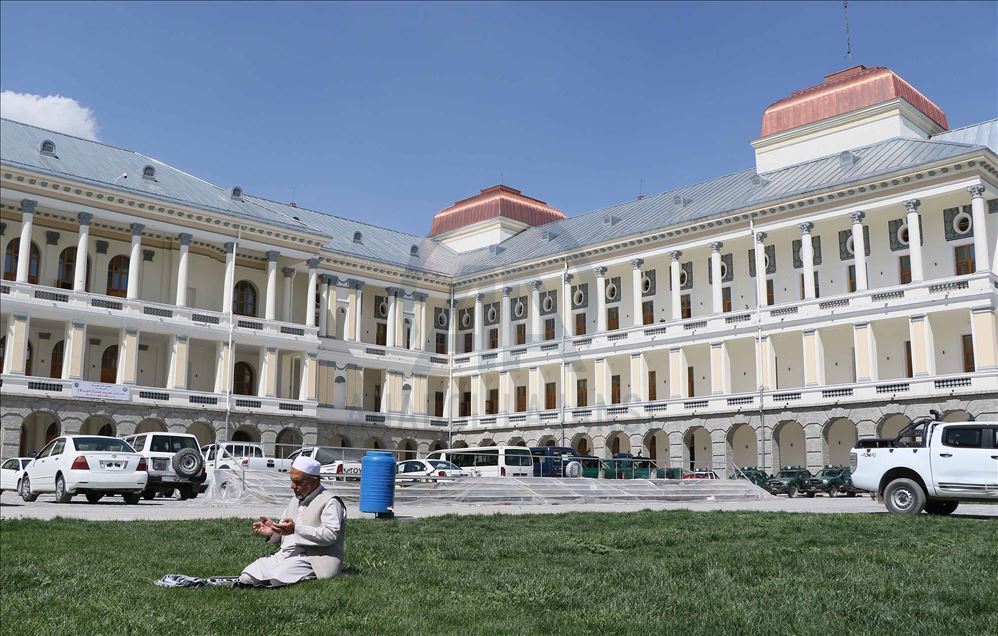 Afganistan'ın ikonik sarayı izolasyon merkezine dönüştürüldü