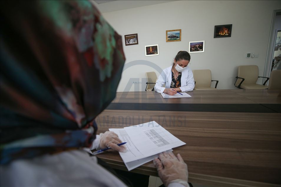 Bursa'da Kovid-19 "dedektifleri"nin yoğun mesaisi