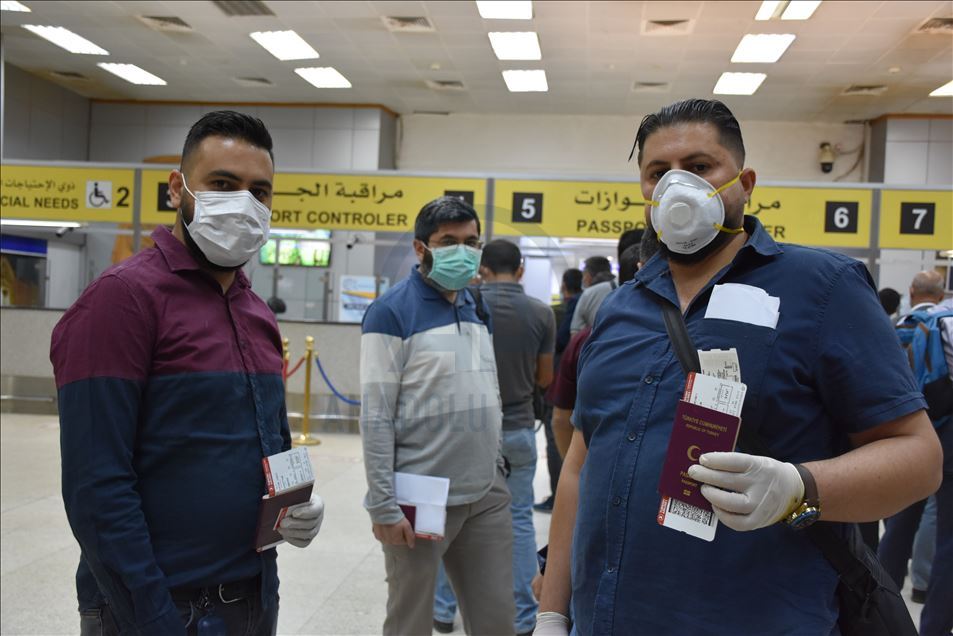 تركيا تبدأ بإجلاء رعاياها من السودان
