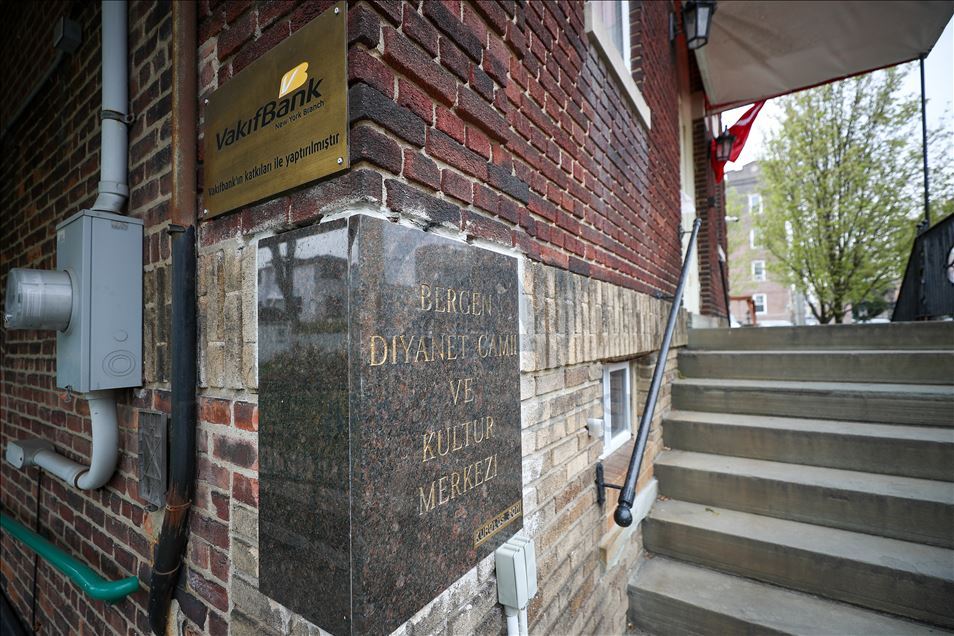 ABD'nin New Jersey eyaletinde Müslümanlar ramazan etkinliklerini sanal ortamda izleyecek
