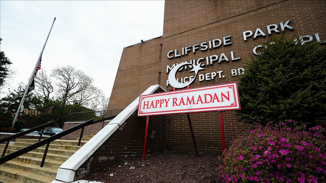 ABD'nin New Jersey eyaletinde Müslümanlar ramazan etkinliklerini sanal ortamda izleyecek

