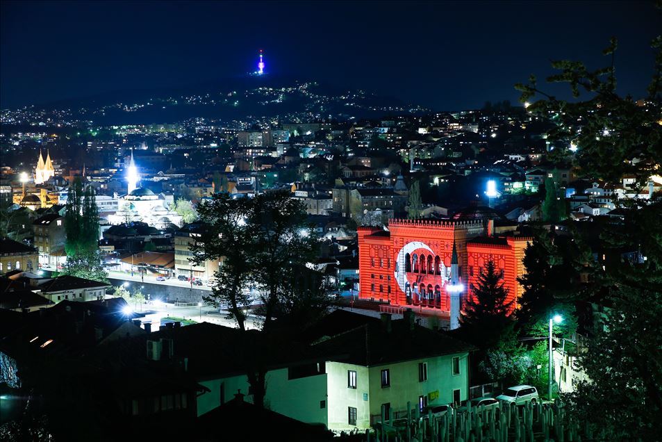 Vijecnica Library illuminated with Turkish flag colors
