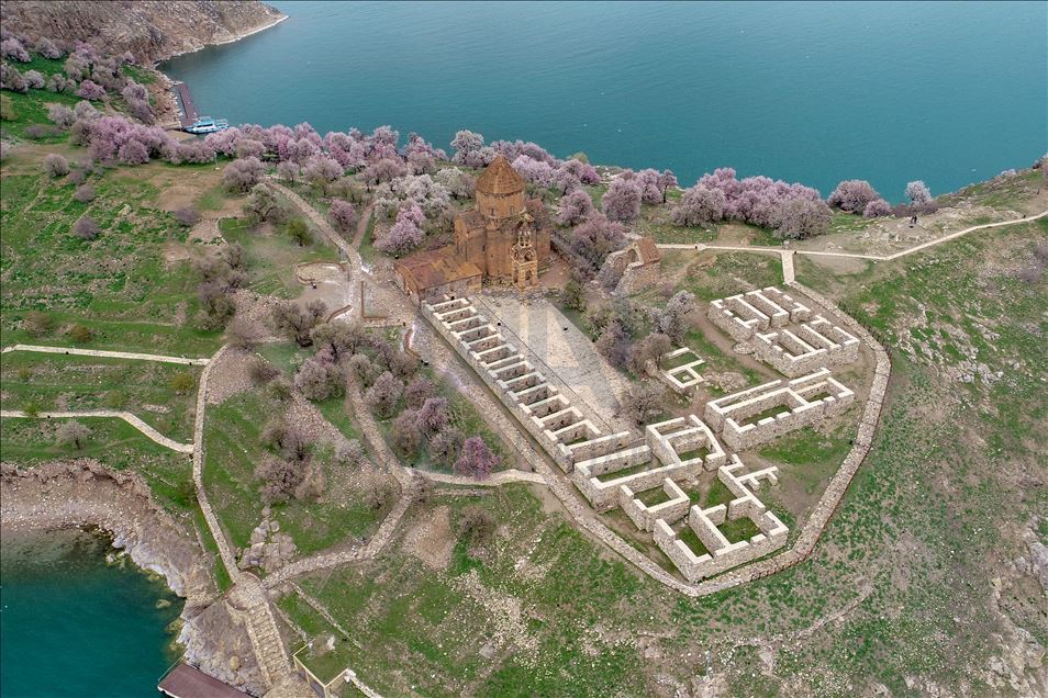 Spring beauties on Akdamar Island remained silence
