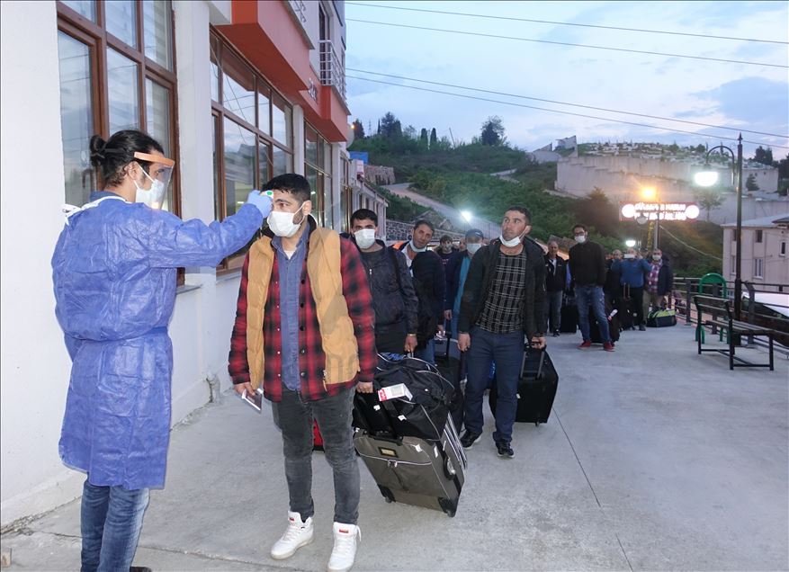 Rusya'dan getirilen 161 Türk vatandaşı Trabzon'da karantinaya alındı