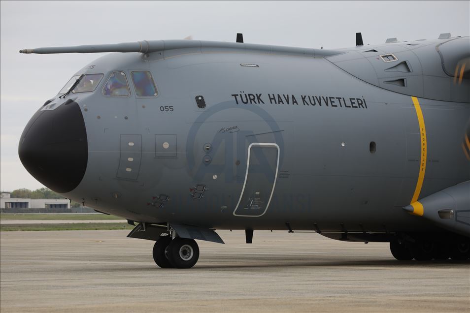 هواپیمای حامل کمک‌های پزشکی ترکیه به آمریکا وارد واشنگتن شد