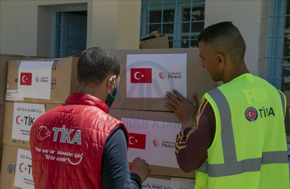 Tunisie : la TİKA vient en aide à 700 familles dans le besoin