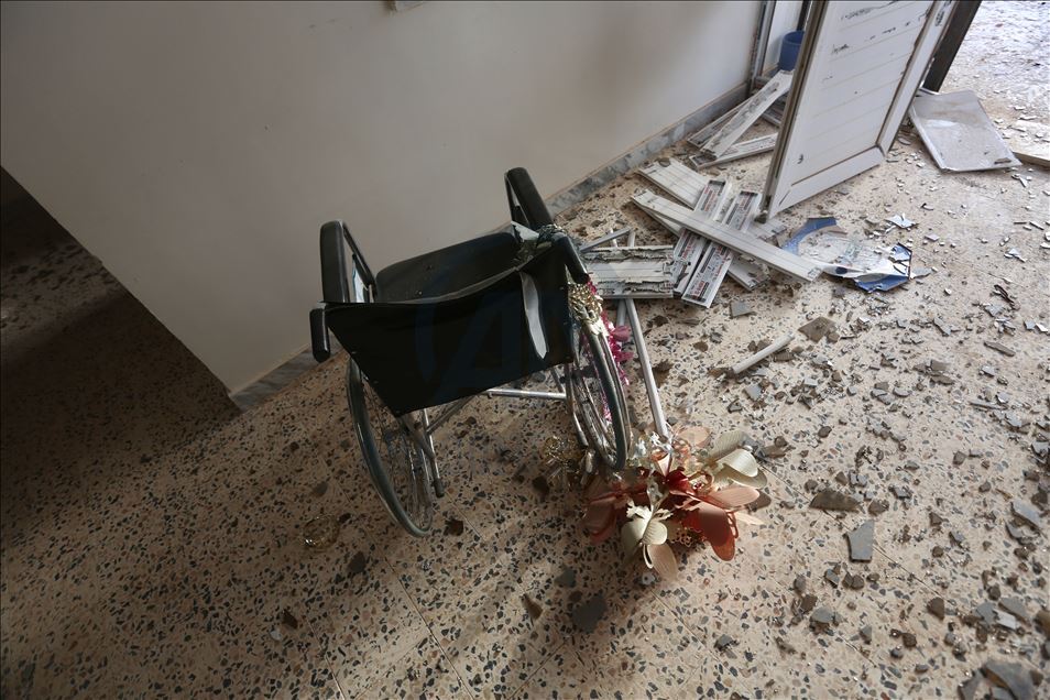 ليبيا.. قذائف مليشيا حفتر تسبب أضراراً في مستوصف بتاجوراء 
