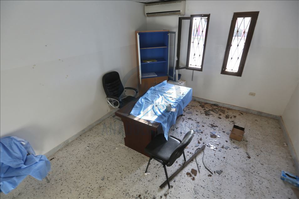 ليبيا.. قذائف مليشيا حفتر تسبب أضراراً في مستوصف بتاجوراء 
