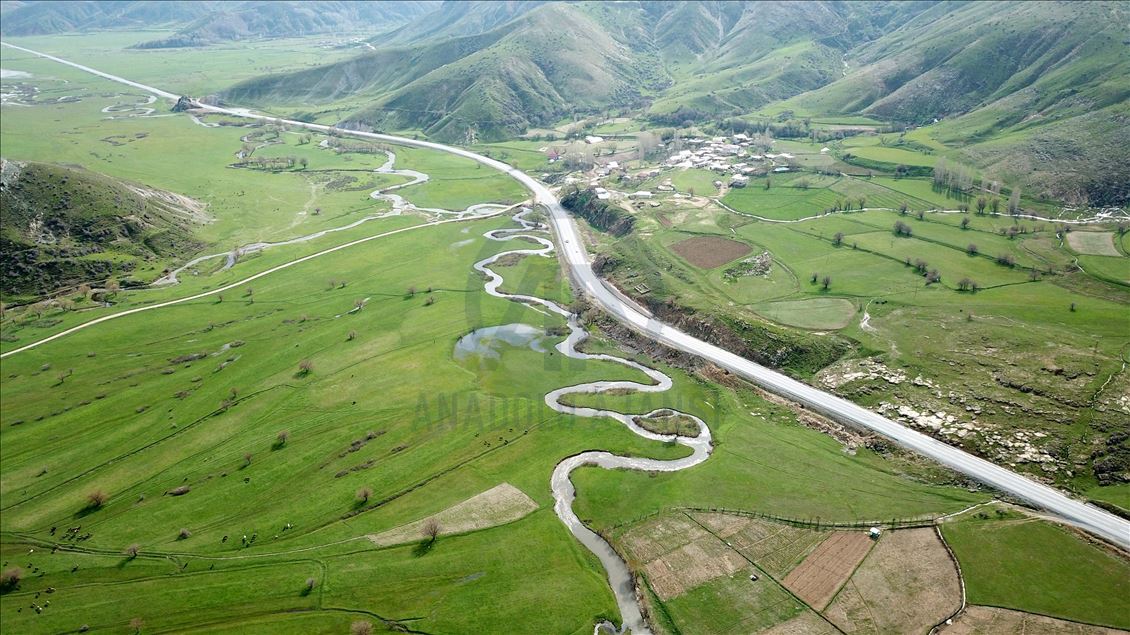 Meander of rivers in Turkey's Bitlis